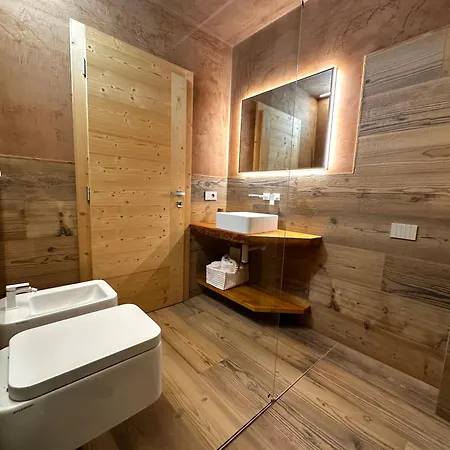 Lupo Con Sauna Finlandese Privata Bormio
