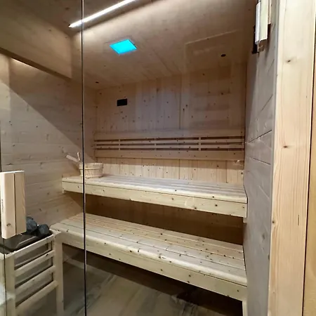 Lupo Con Sauna Finlandese Privata Bormio